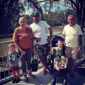 Meet your Posher, Julie